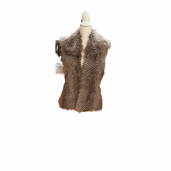 Unbranded faux fur vest. - Picture 1 of 9